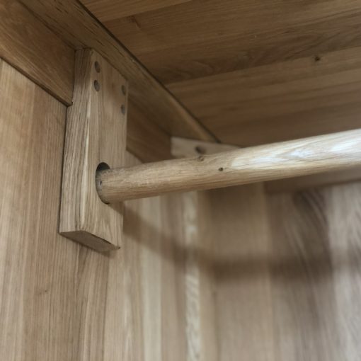 Tủ 2 cánh CAPRICORN - gỗ sồi màu tự nhiên - Hình ảnh 6